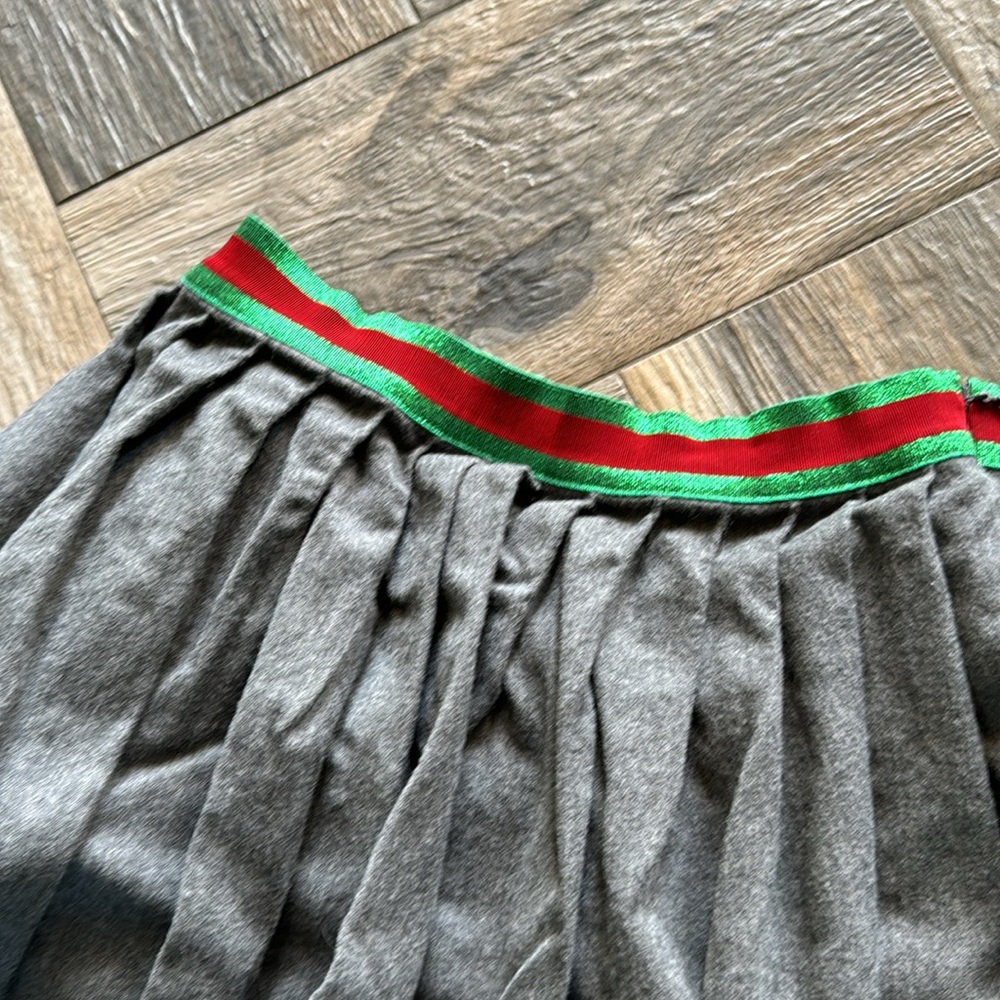 Gucci Skirt w/strechy metallic waistband - Picture 2 of 6